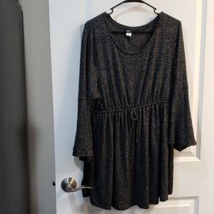 Old navy maternity sweater